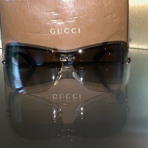 Gucci sunglasses